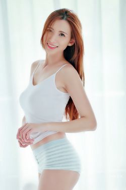 美女让你摸